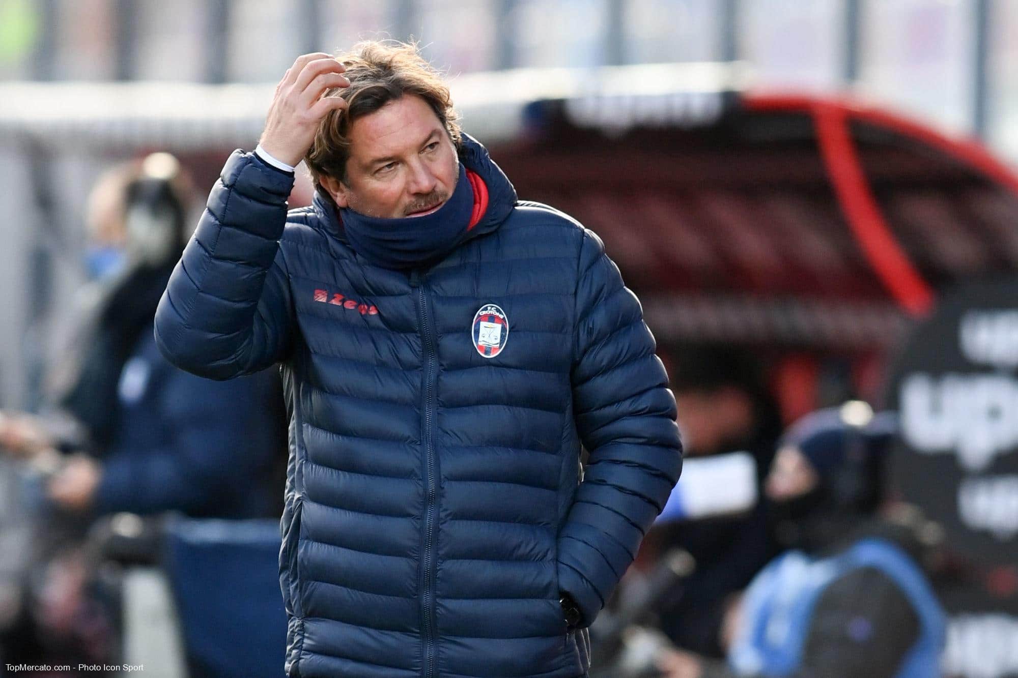 Crotone : le club écarte son entraîneur
