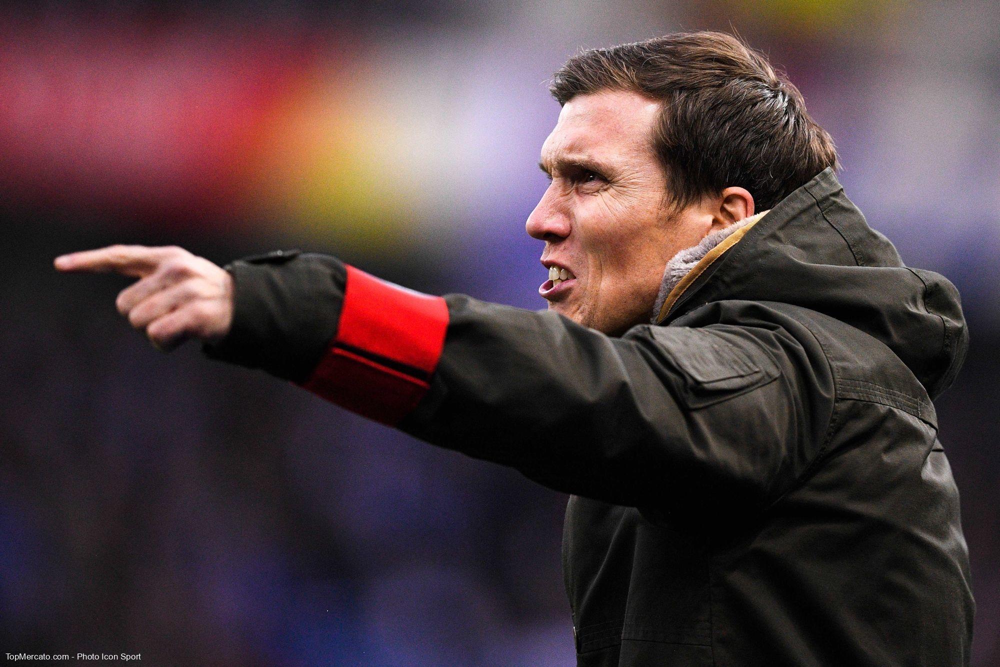 Leverkusen : Wolf prend la place de Bosz