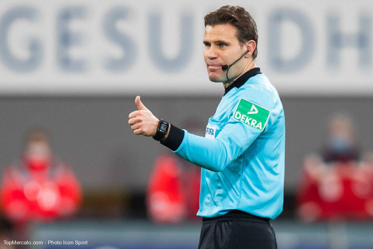Ligue Des Champions L Uefa Devoile L Arbitre De Psg Man City