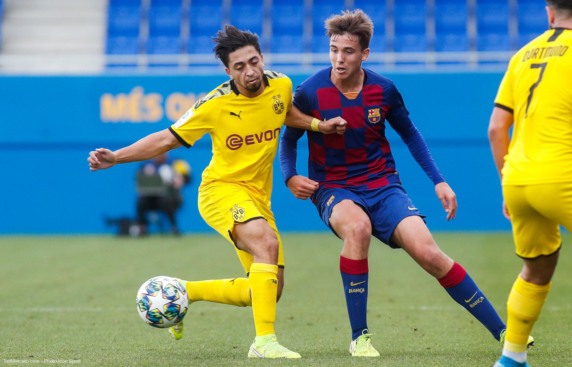 Mercato Barça un jeune milieu a prolongé jusqu'en 2024