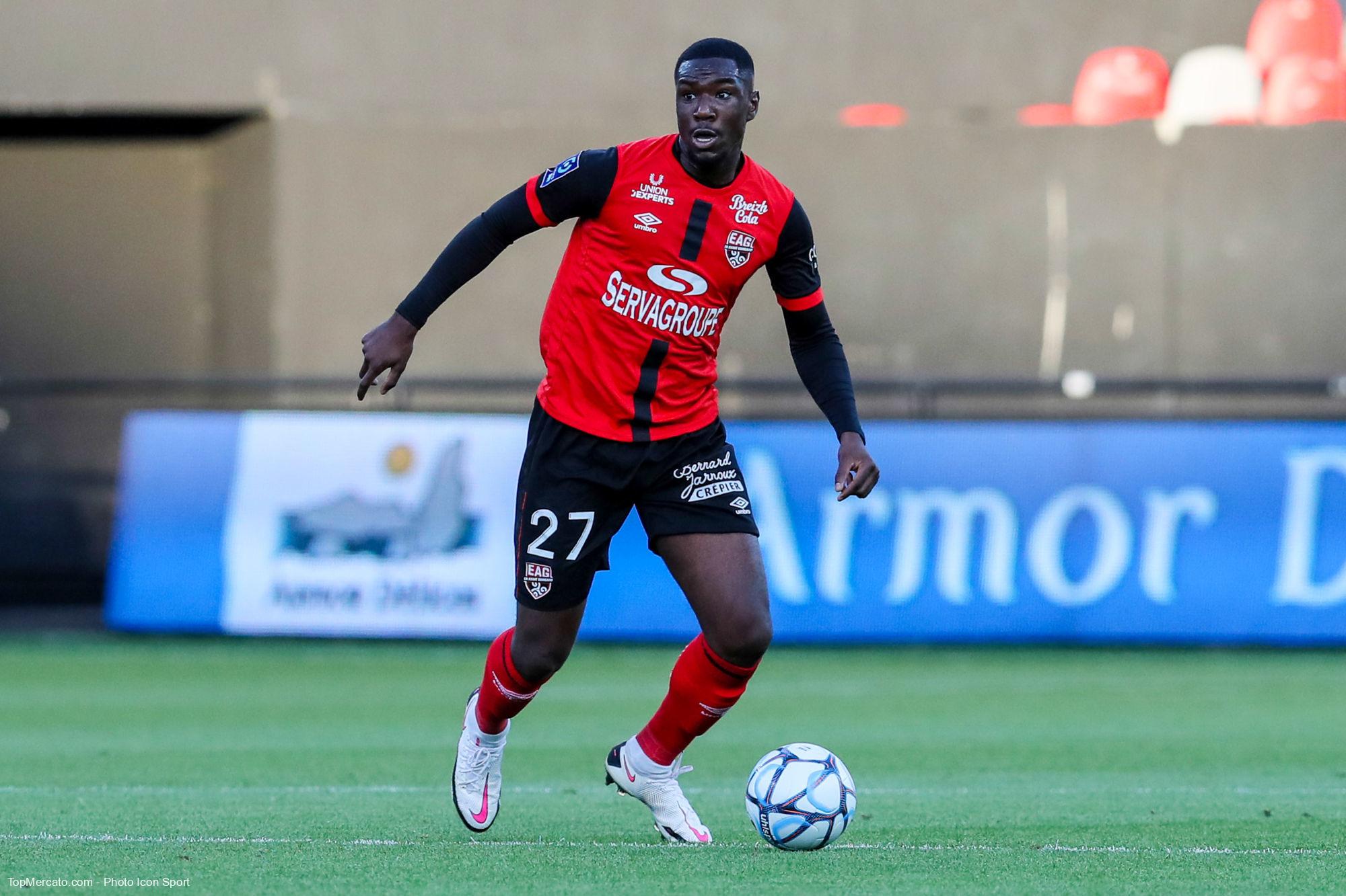 Mercato Metz Sikou Niakaté rejoint les Grenats
