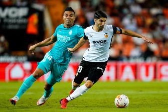 Carlos Soler et Casemiro, Valence-Real Madrid