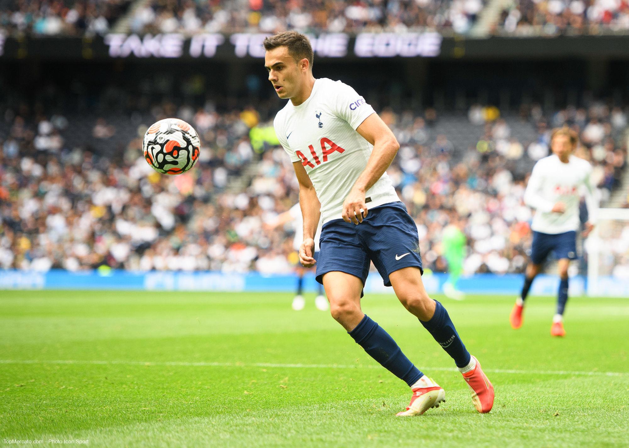 Tottenham : le Barça se replie sur un latéral des Spurs