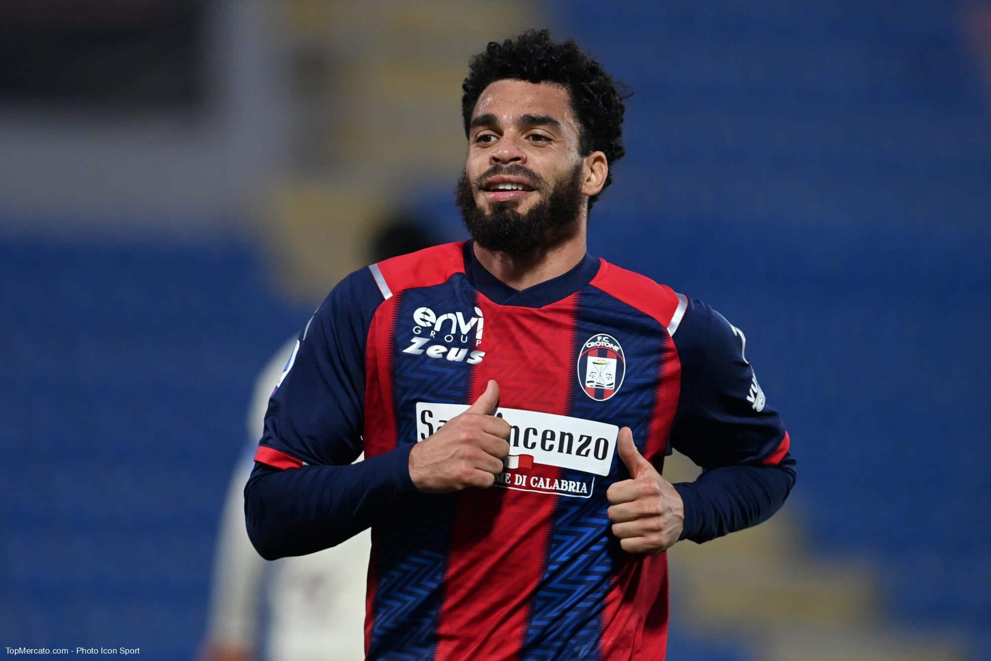 Italie : Crotone licencie Emmanuel Rivière pour faute grave