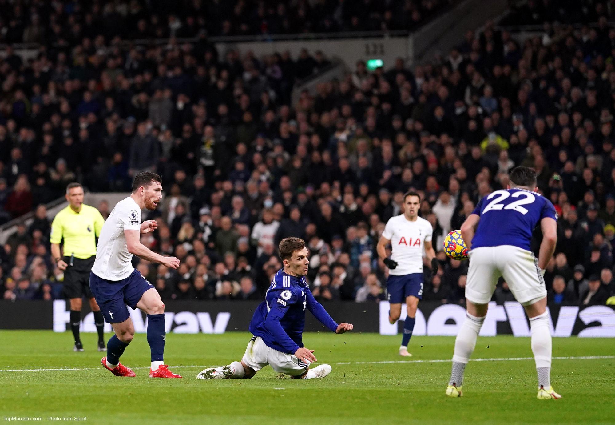 Pierre-Emile Hojbjerg match Tottenham Leeds