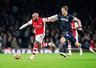 Alexandre Lacazette et Tomas Soucek, match Arsenal-West Ham United