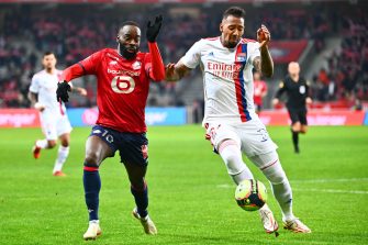 Jonathan Ikoné et Jérôme Boateng, match LOSC Lille-OL Olympique Lyonnais
