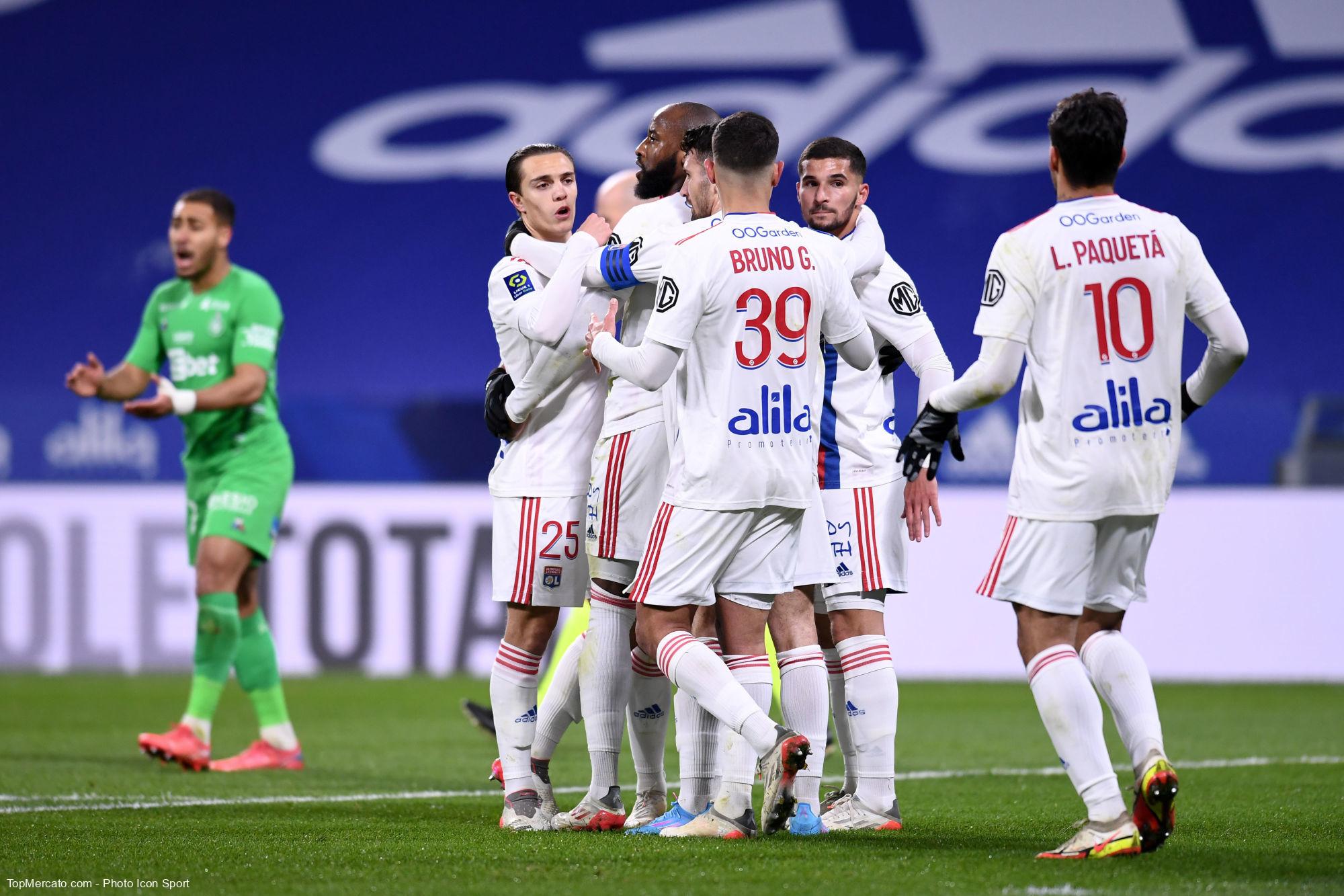 Ligue 1 : l'OL enfonce l'ASSE