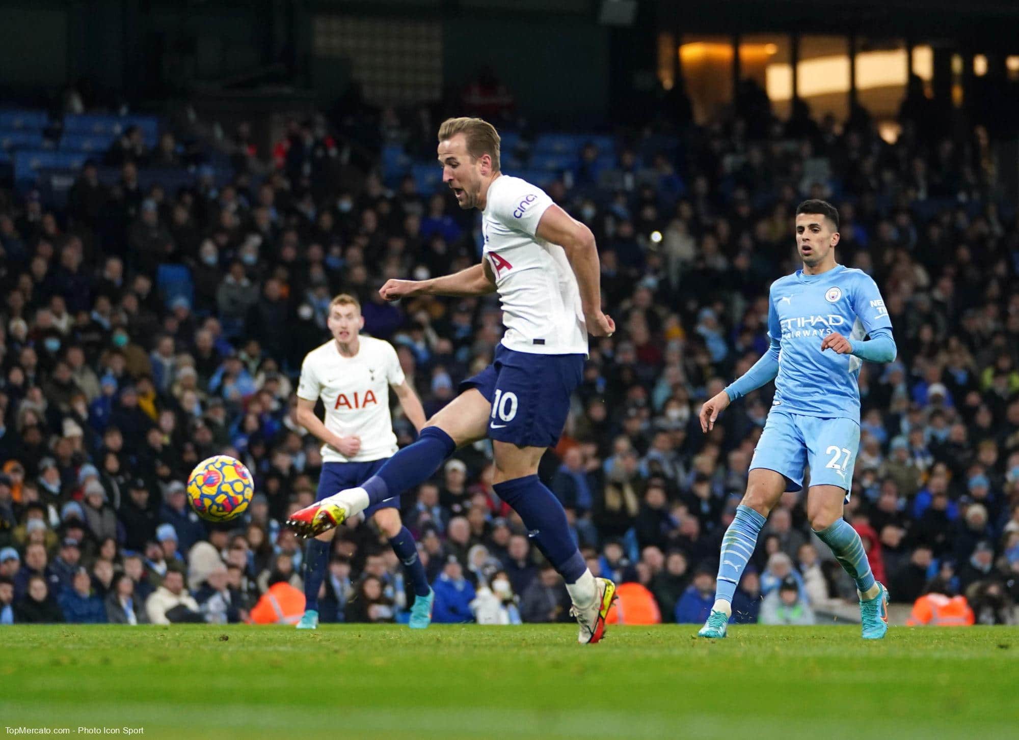 Tottenham : Conte botte en touche sur le dossier Kane