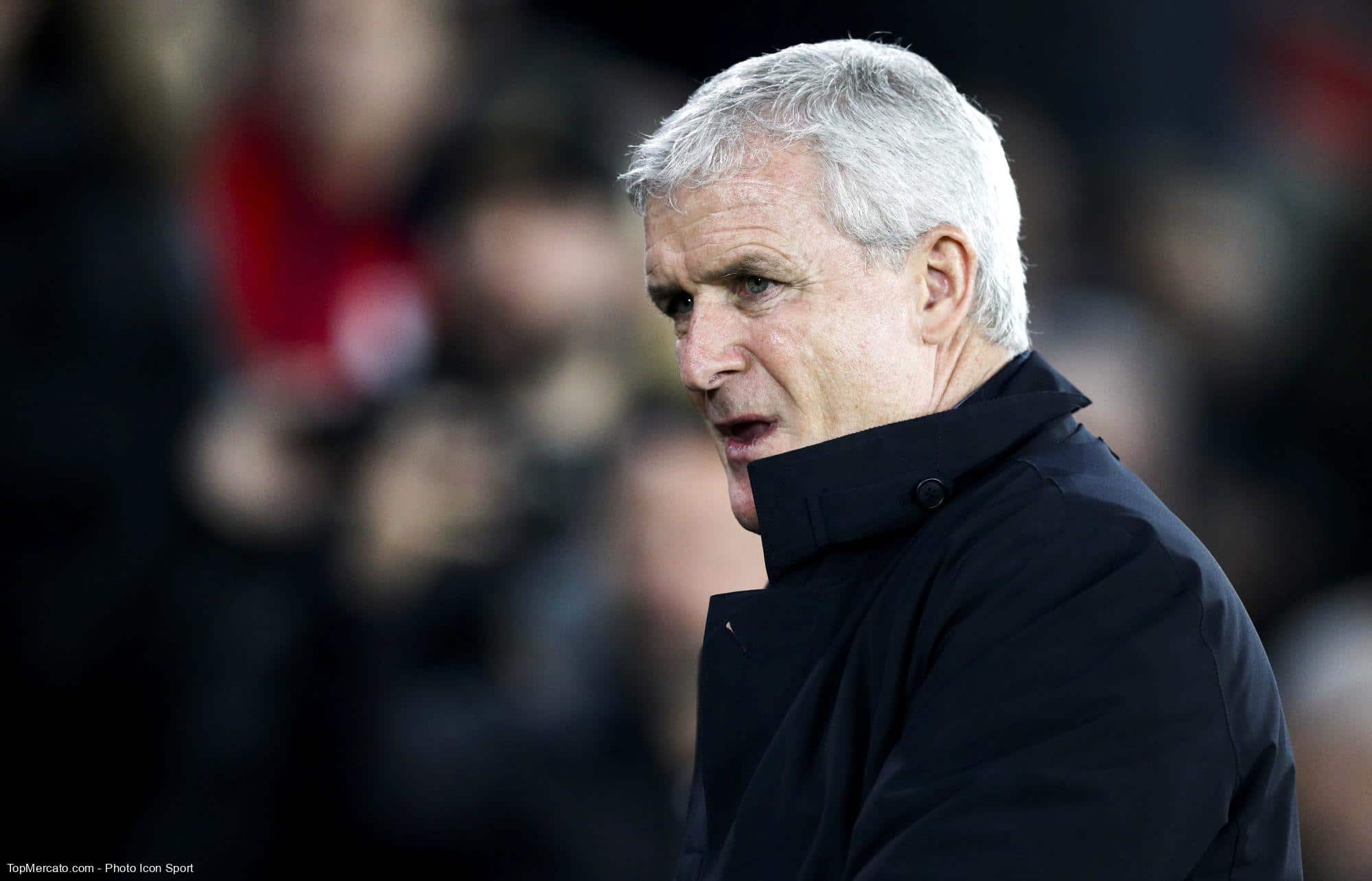 Angleterre : Mark Hughes de retour aux affaires