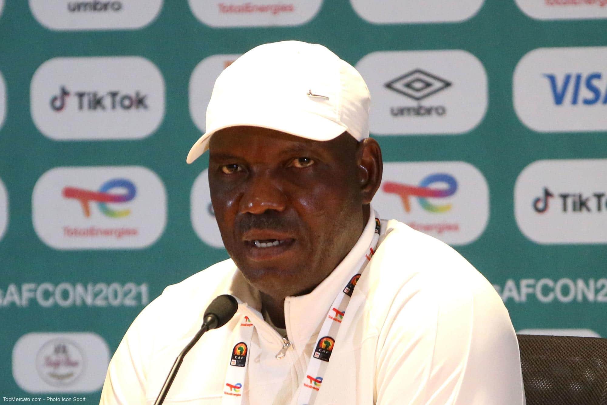 Augustine Eguavoen, Nigéria