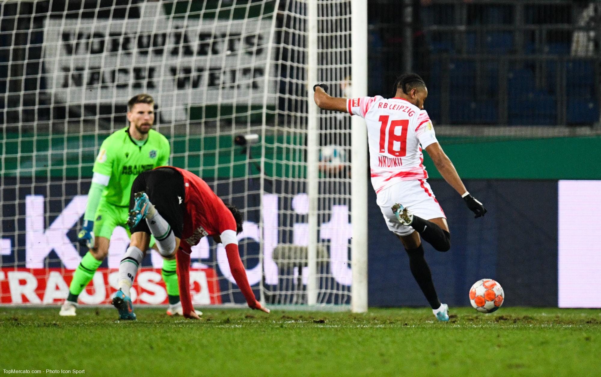 Coupe d'Allemagne : Leipzig élimine Hanovre avec un doublé de Nkunku