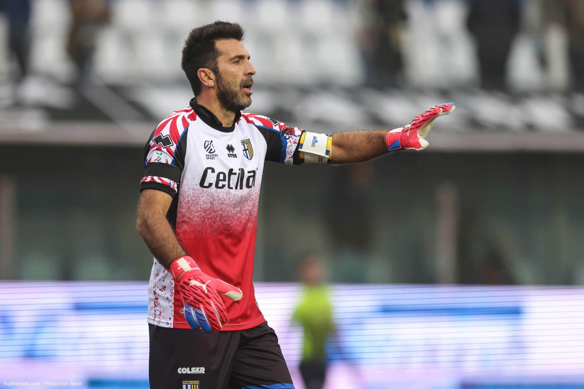 Parme : Buffon justifie sa prolongation