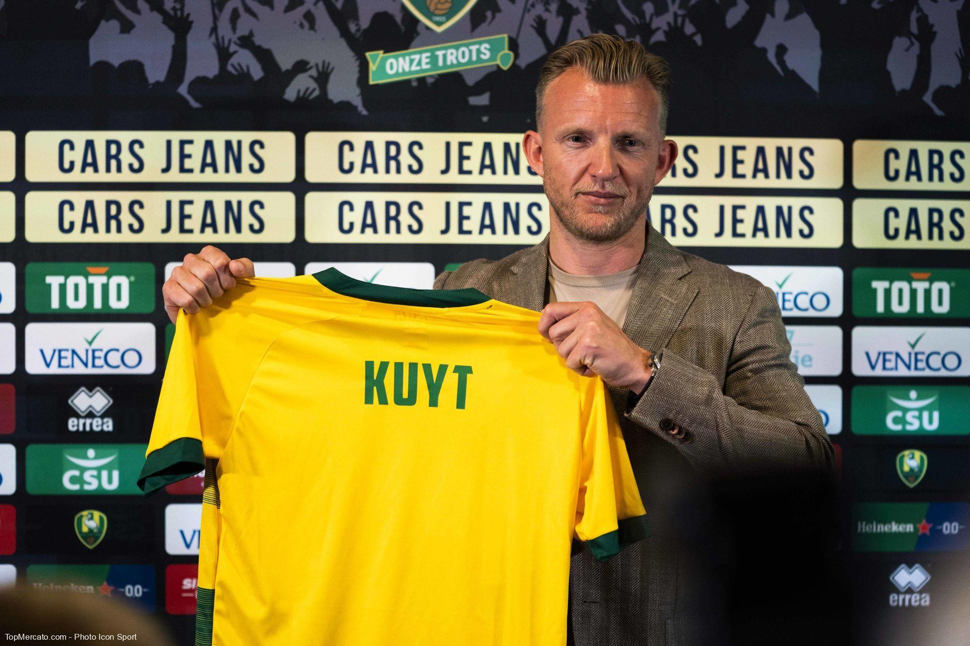 Pays-Bas : Kuyt sur le banc d'un club de D2