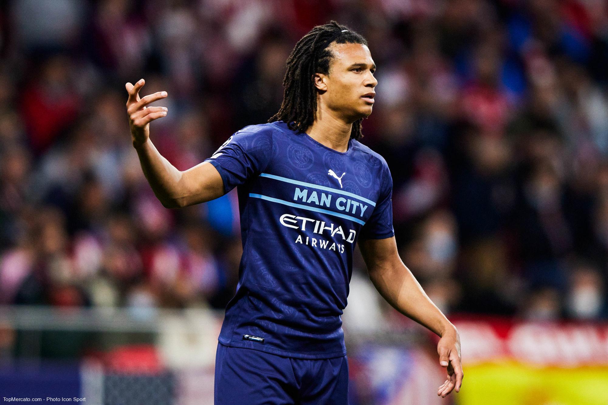 Manchester City : Newcastle avance ses pions pour un défenseur