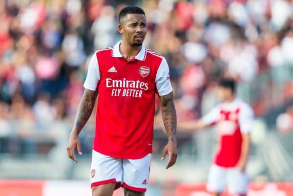 Arsenal : deux géants européens suivent Gabriel Jesus