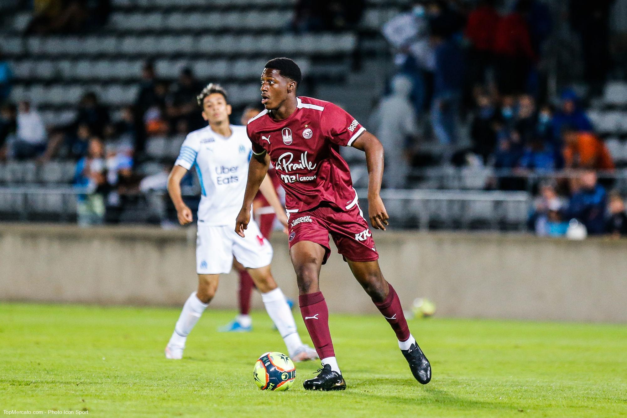 L'OM recrute un nouveau défenseur