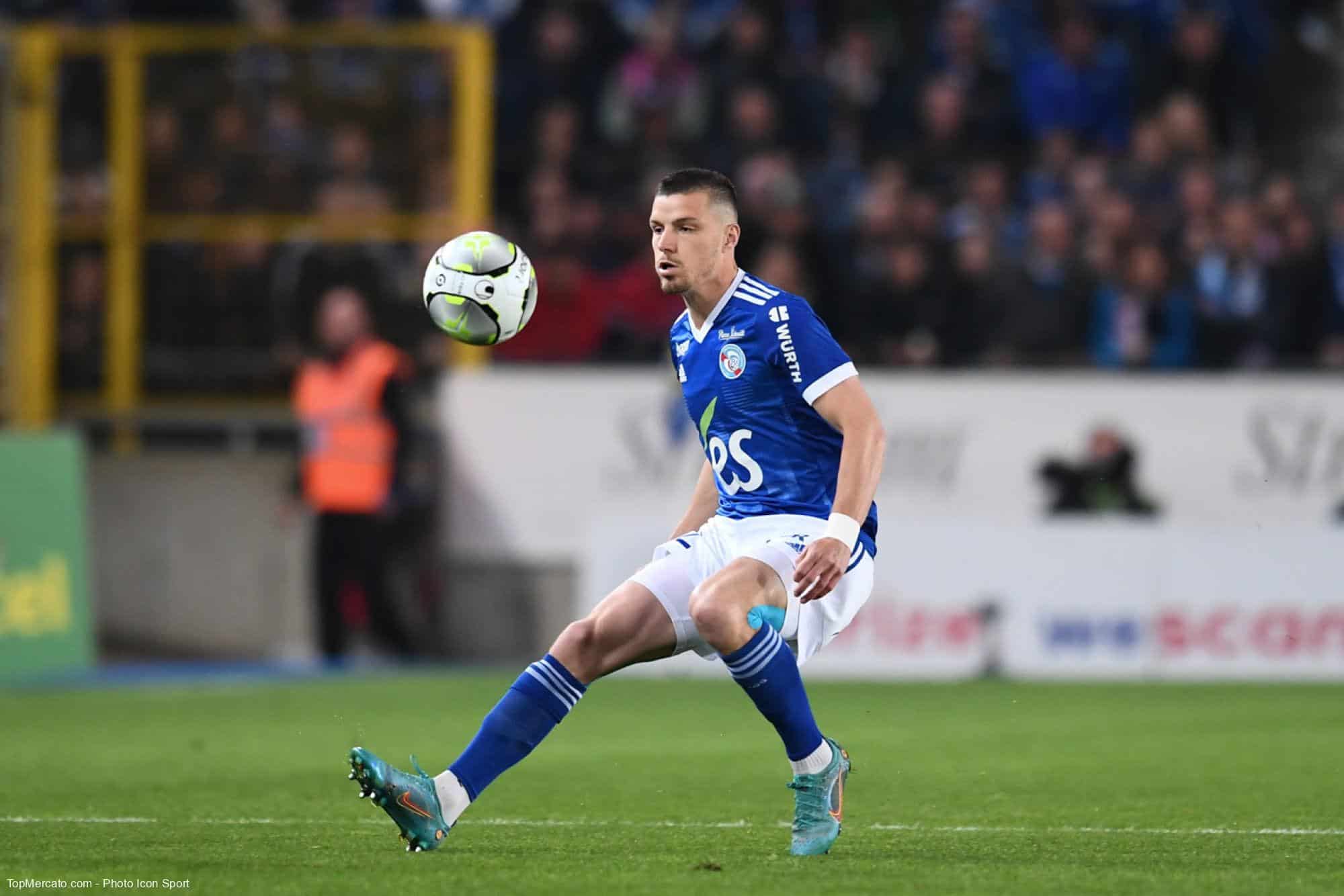 Aston Villa : un club de L1 sur Guilbert