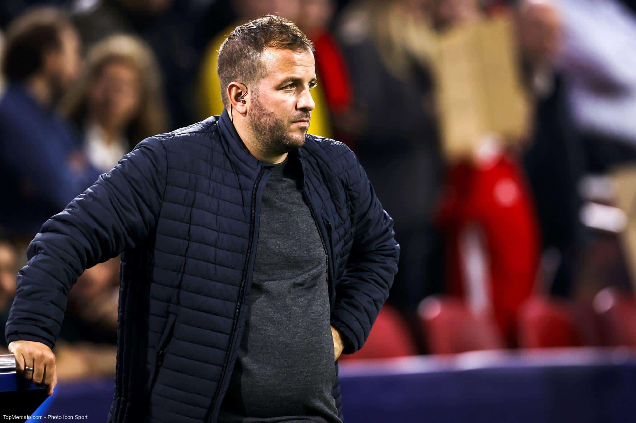 Une mafia, Van der Vaart dégomme le Barça et Laporta !