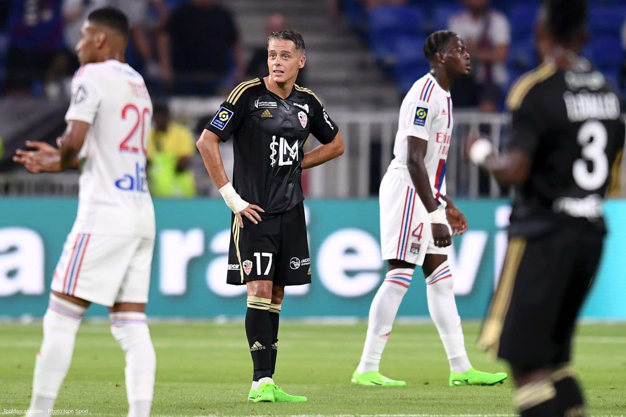 Ajaccio : Hamouma évoque une succession de mauvais choix à l'ASSE