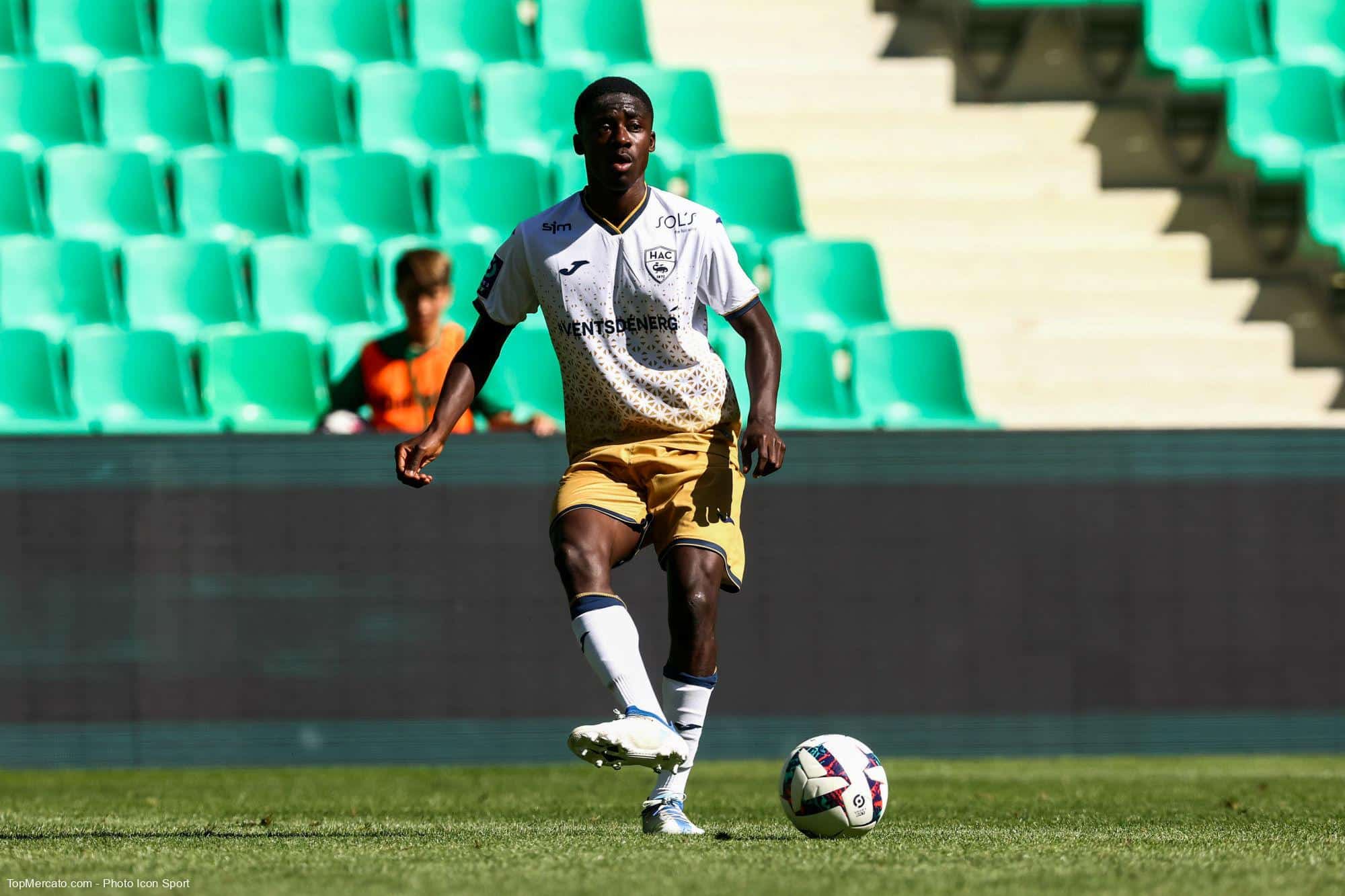 OL : un défenseur de Ligue 2 recruté