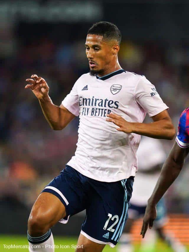 cropped-William-Saliba-Jean-Philippe-Mateta-Arsenal-Crystal-Palace.jpg
