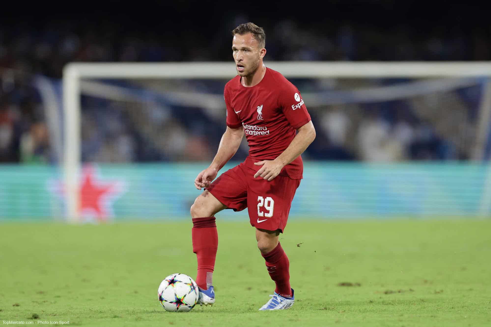 Liverpool : Arthur Melo glisse un mot sur son sort