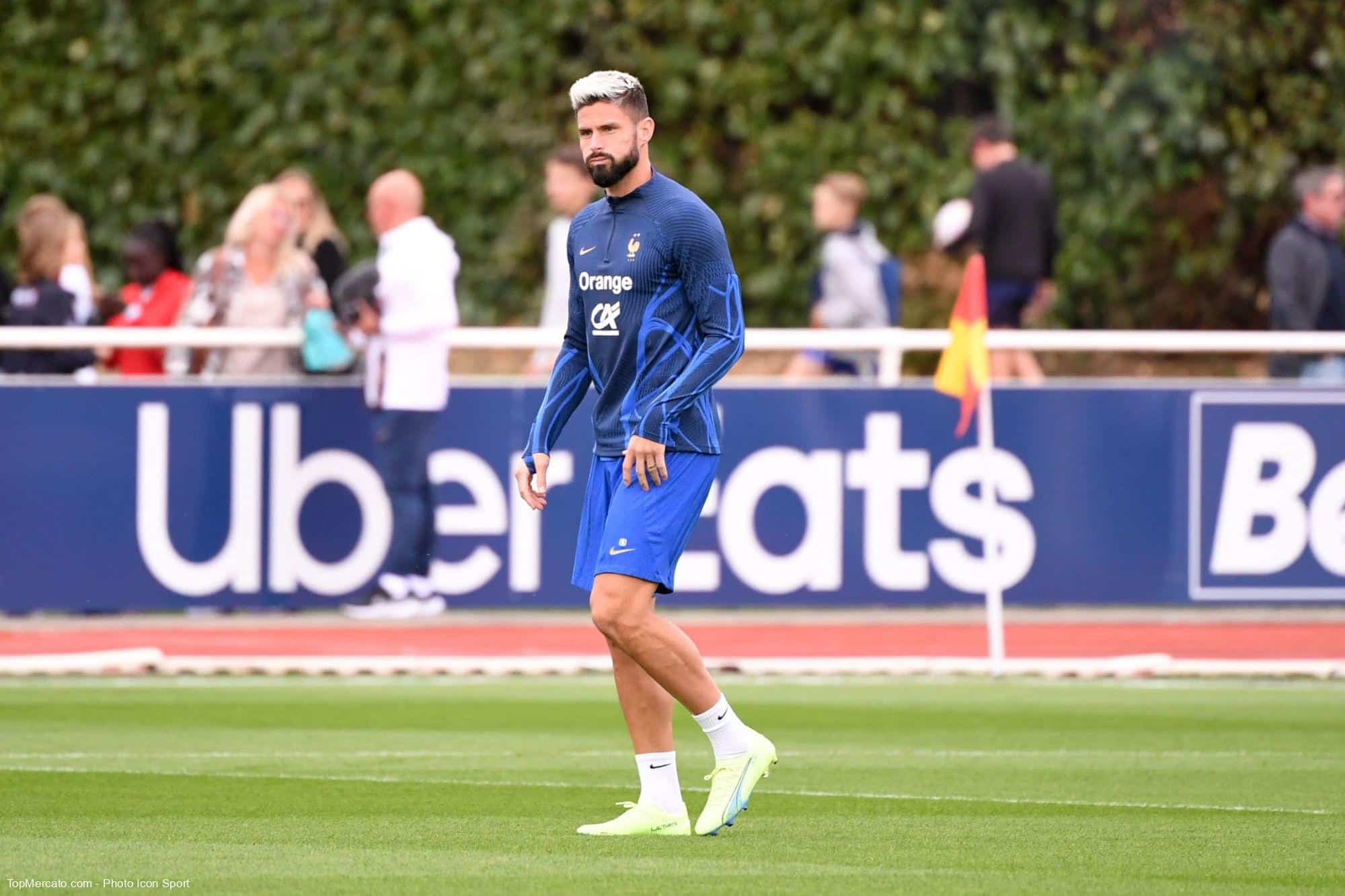 Equipe de France : Giroud attend de pied ferme la liste de Deschamps