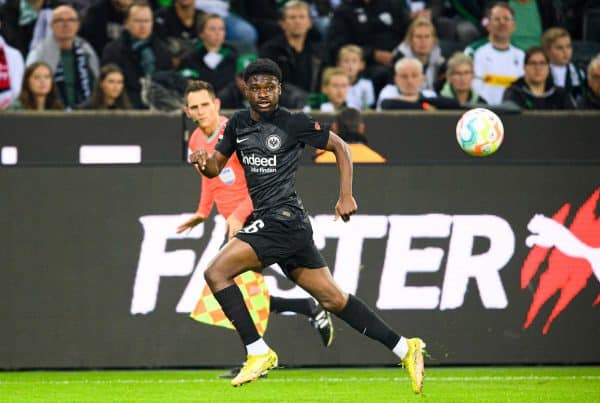 Eric Junior Dina-Ebimbe, Eintracht Francfort