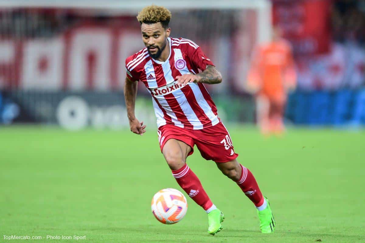 Konrad De la Fuente, Olympiakos