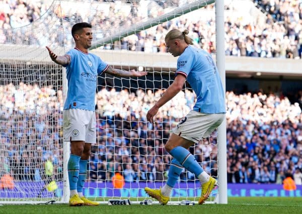 Le Barça sur la piste de deux joueurs de Premier League