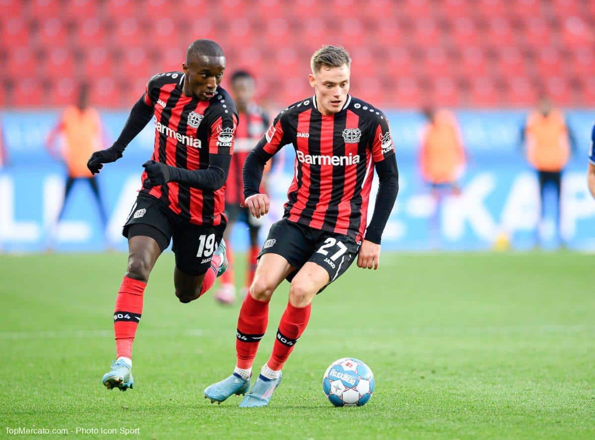 Moussa Diaby Florian Wirtz Bayer Leverkusen