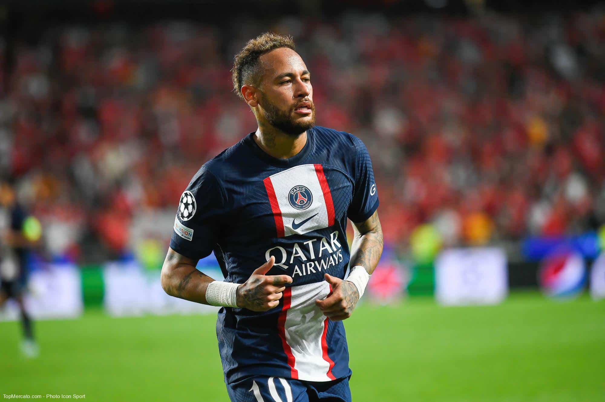 PSG : Zé Roberto regrette que Neymar « se réveille si tard »