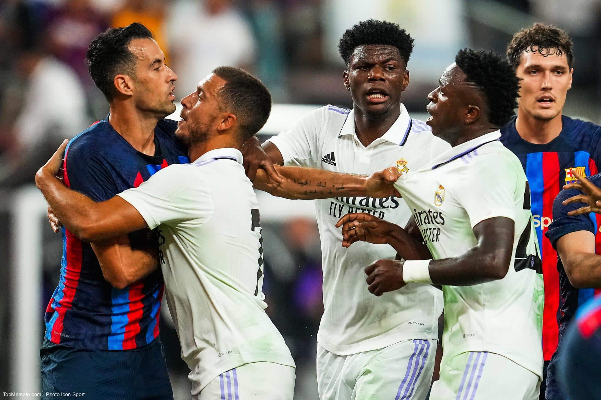 A deux semaines du Clasico, le Real et le Barça se clashent sur la Ligue des Champions