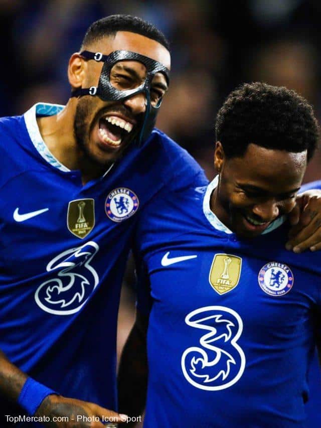 cropped-Pierre-Emerick-Aubameyang-Raheem-Sterling-Chelsea.jpg