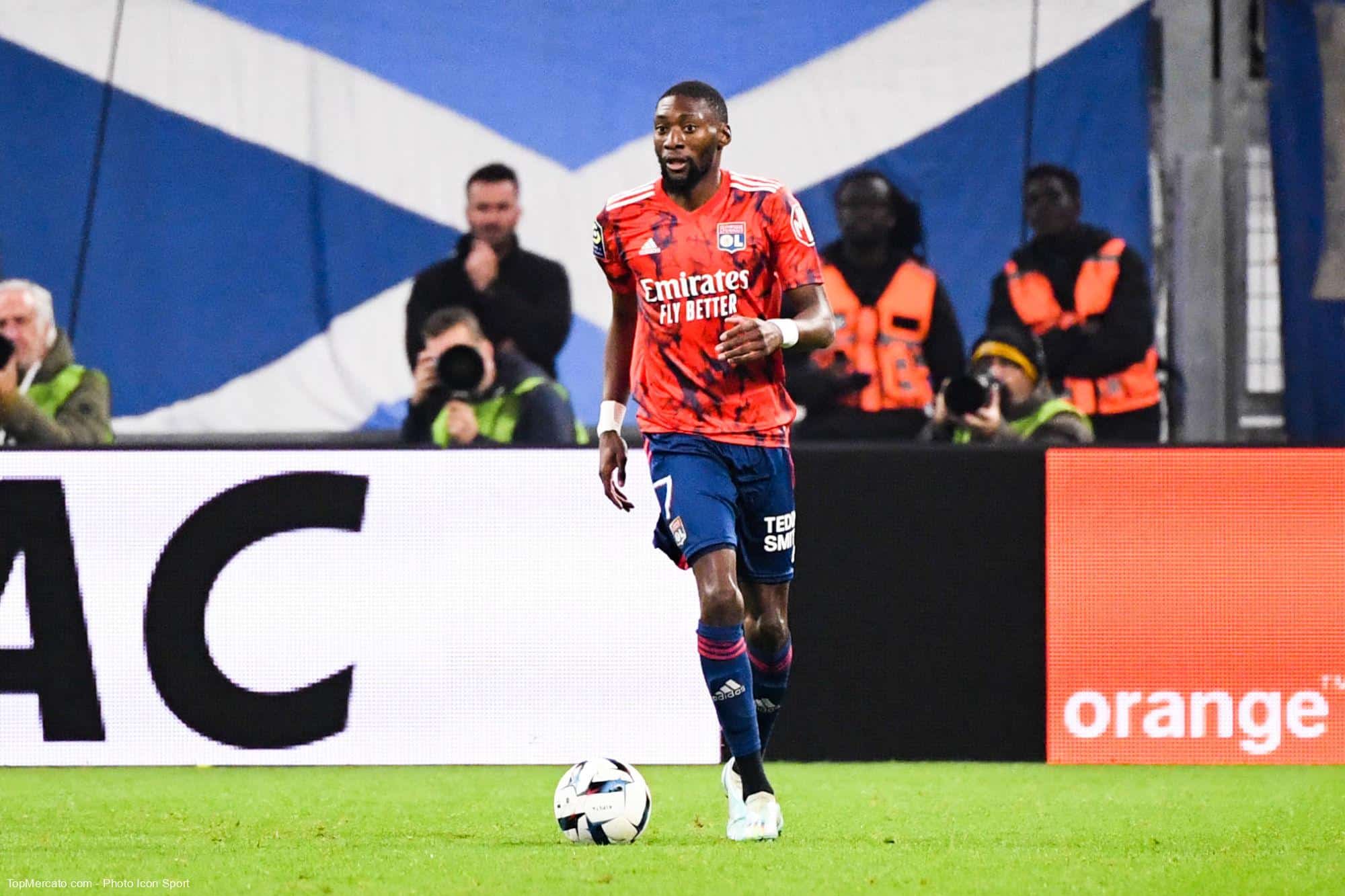 OL : Aulas tente tout de même le coup avec Karl Toko Ekambi