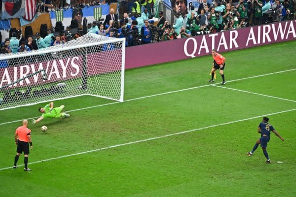 Emiliano Martinez Aurélien Tchouaméni Coupe du monde 2022
