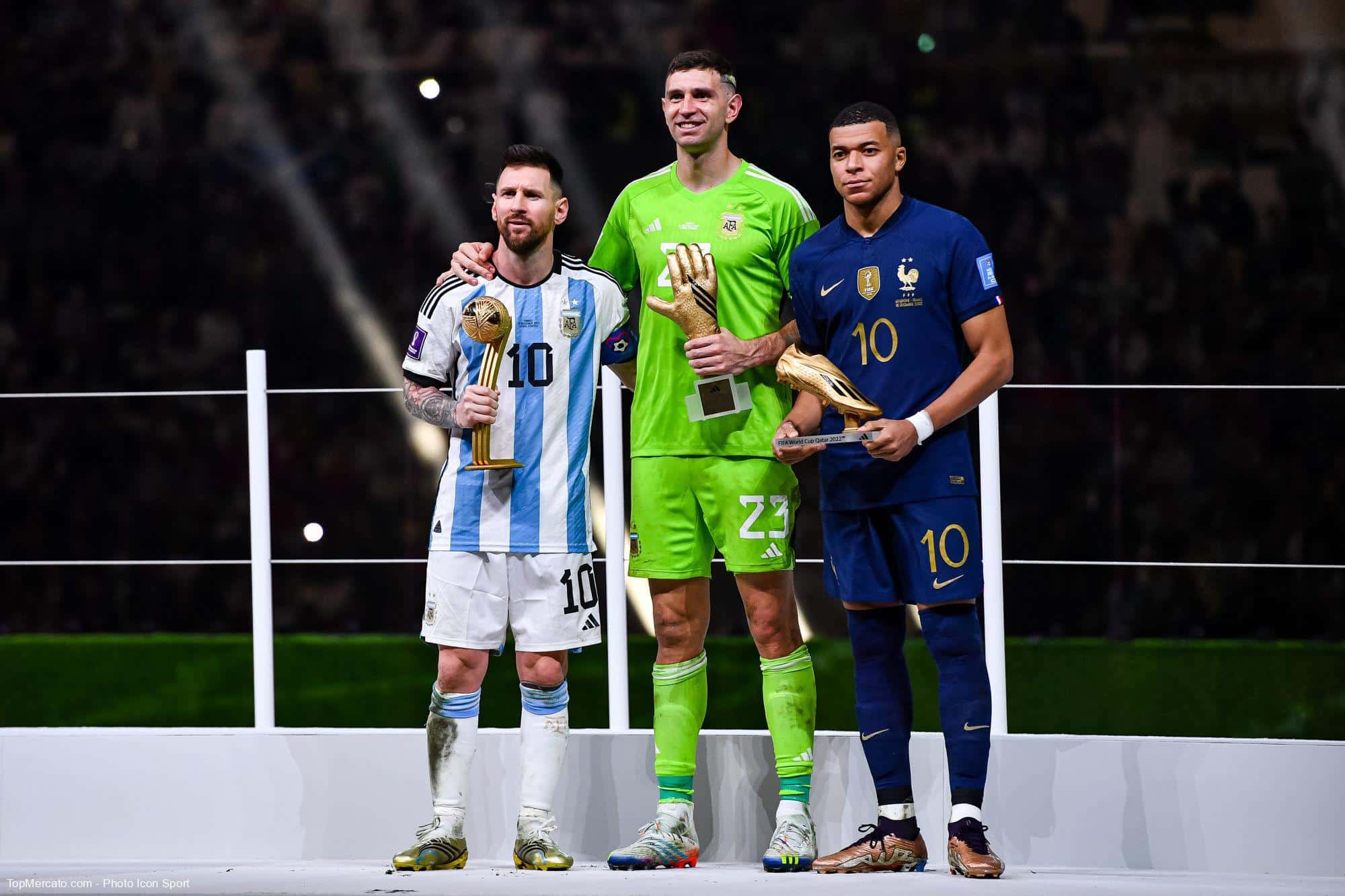 Emiliano Martinez Lionel Messi, Kylian Mbappe World Cup 2022