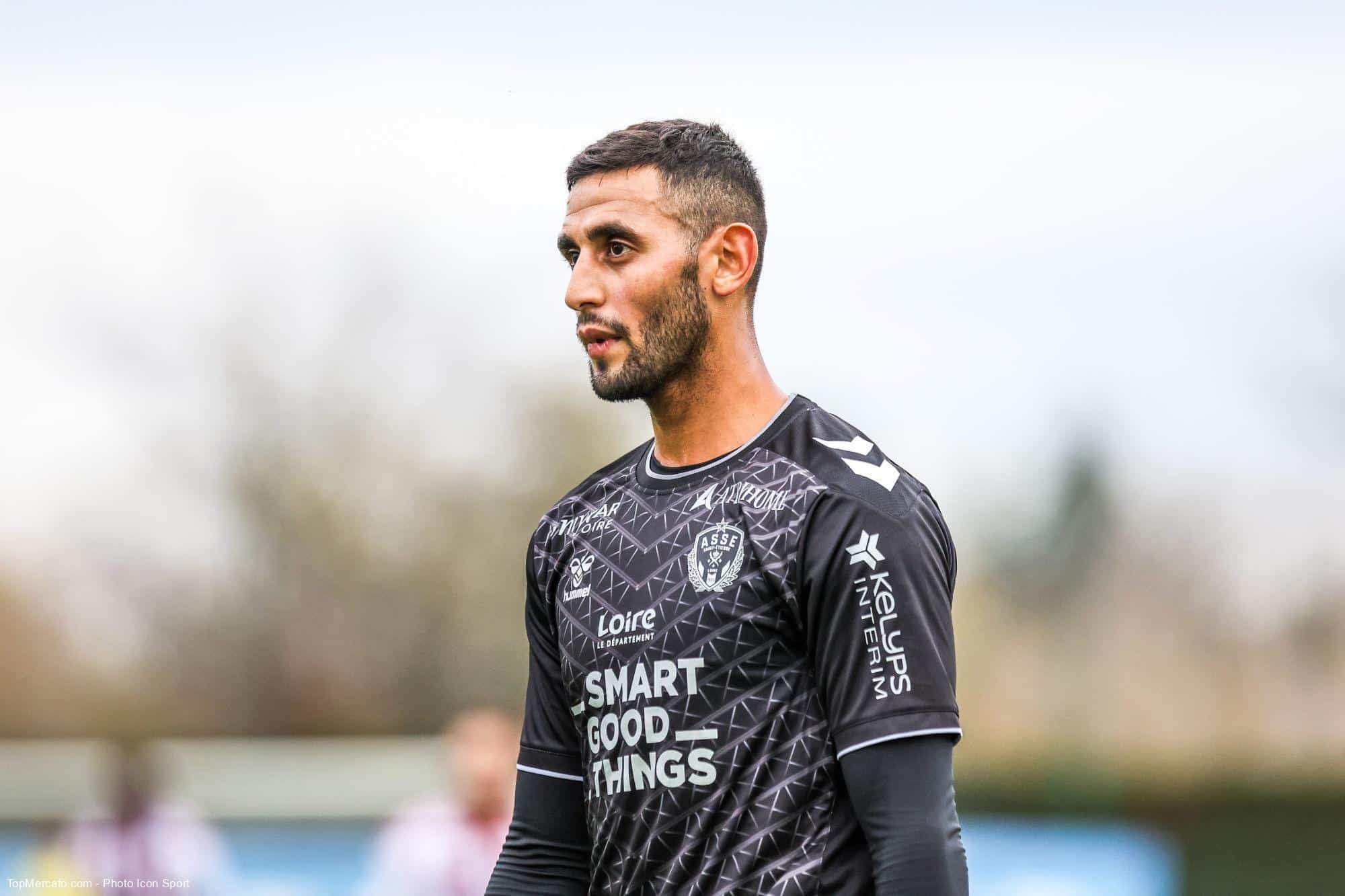 ASSE : Perrin confirme la nouvelle pour Ghoulam