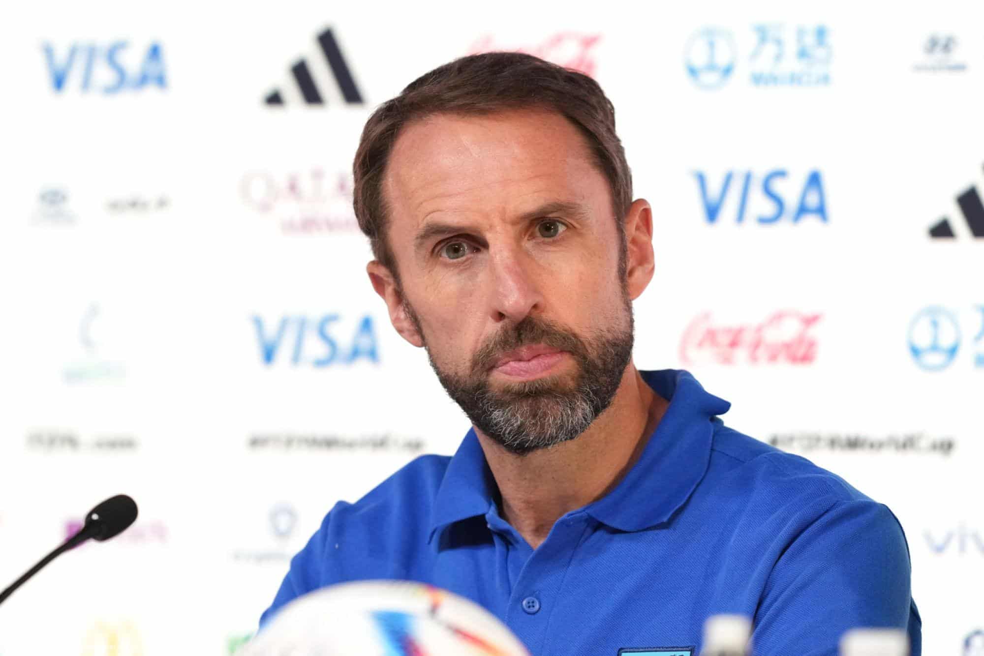 Angleterre : la défaite face aux Bleus, son avenir&Southgate se confie