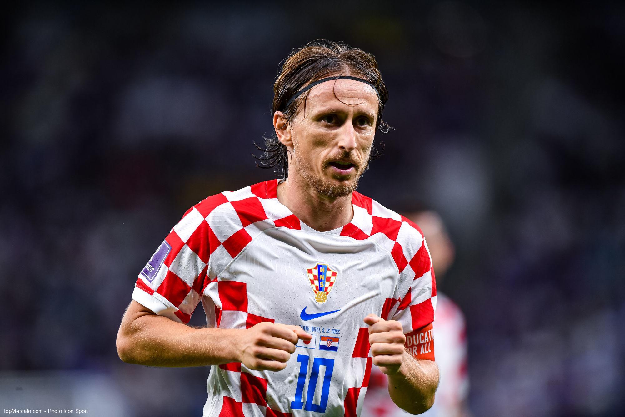 Croatie : Modric vante un attaquant du Brésil