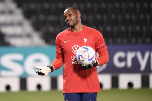 Rennes : à Marseille, il y avait&, Dehon révèle ce qui a tout changé pour Mandanda !