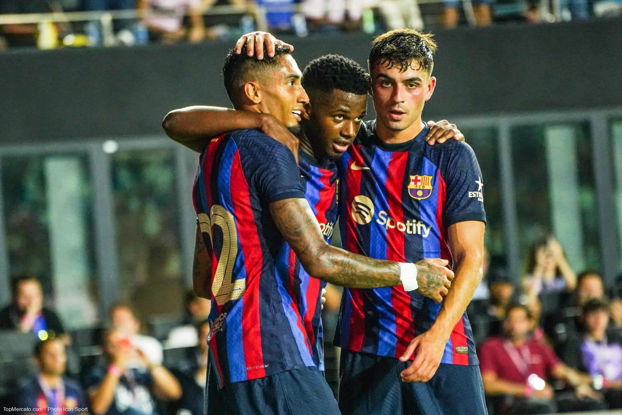 Deux indésirables s'accrochent au Barça !