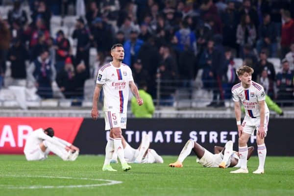 OL : Lovren veut dégager ceux qui ne sont pas bien ici, le vestiaire prêt à imploser ?