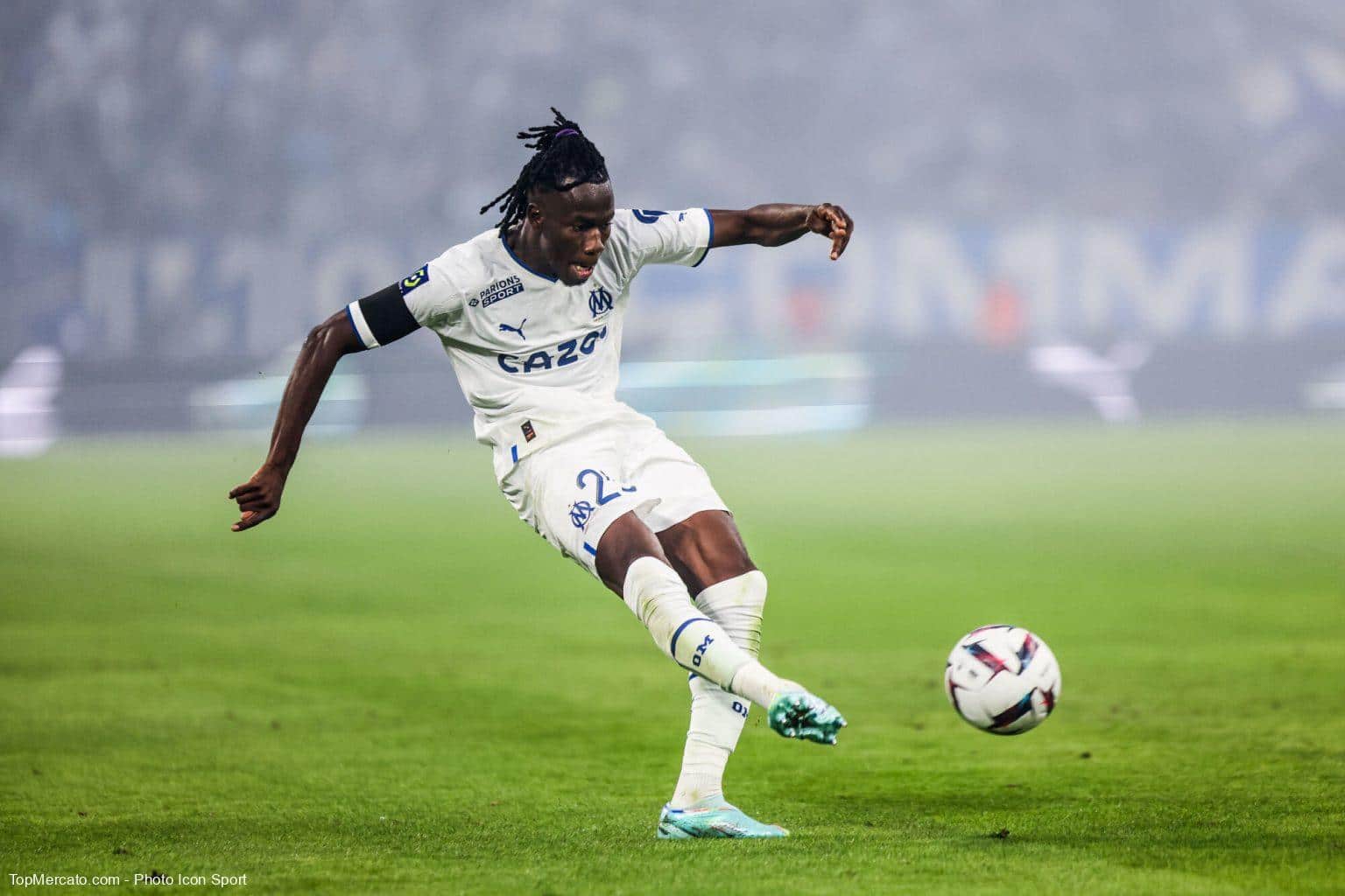 Mercato Man City Issa Kaboré de nouveau prêté