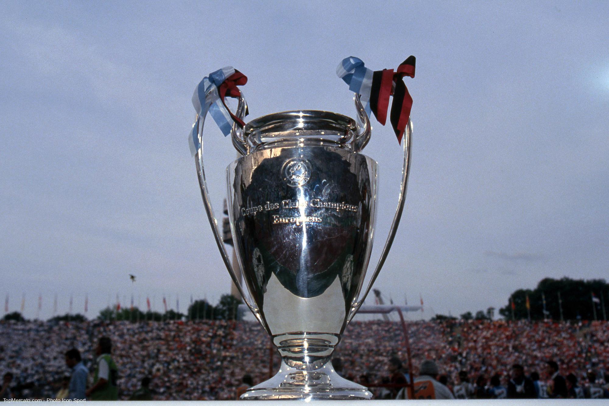 1993 Champions League Trophy