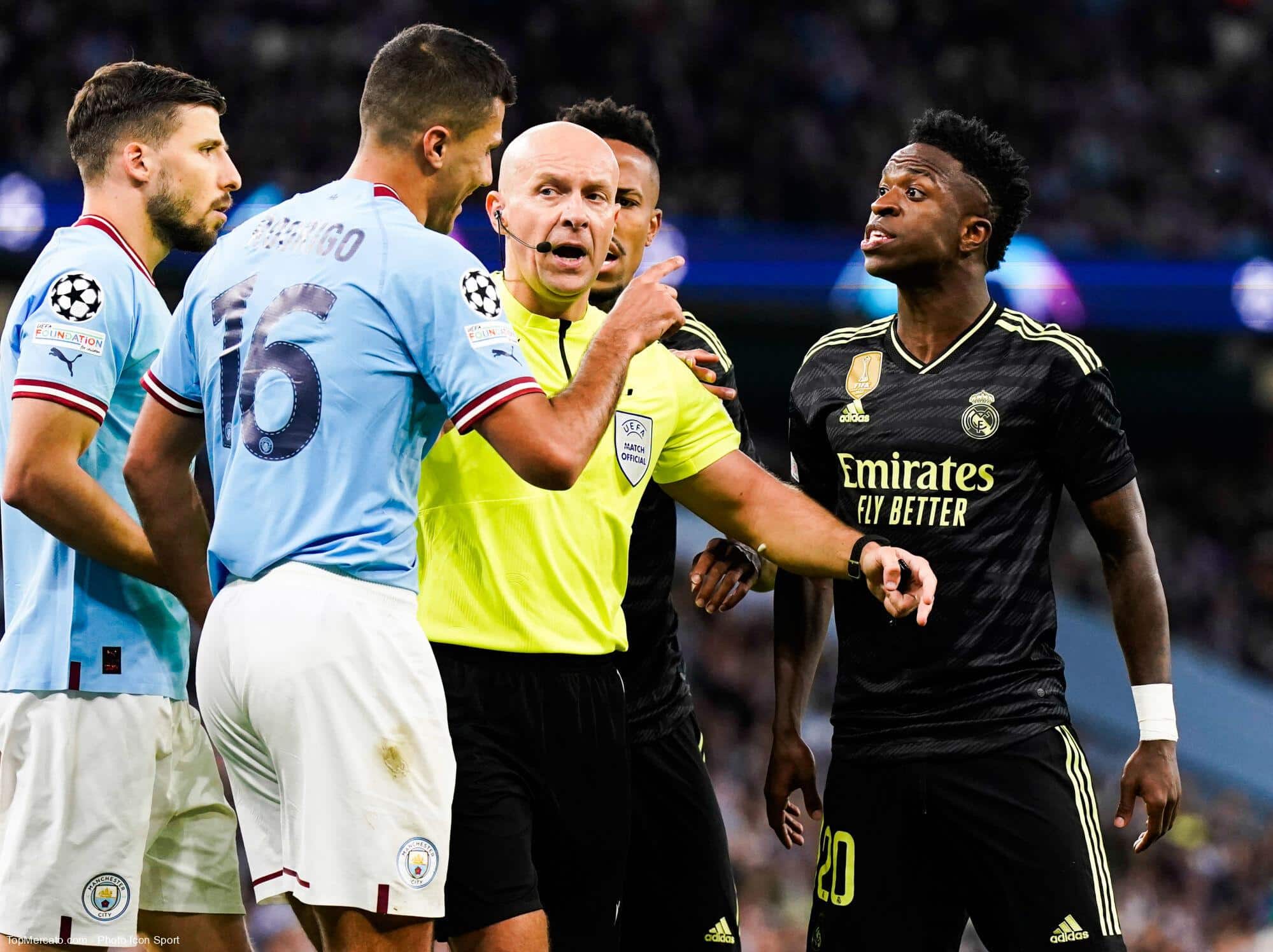 Manchester City : un défenseur charge le Real et Vinicius !