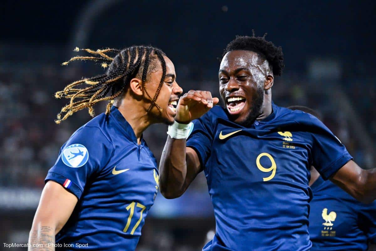 Kalimuendo Barcola, Equipe de France Espoirs