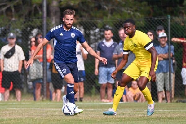 Match Pau-Bordeaux (Ligue 2) : chaînes TV et compos probables