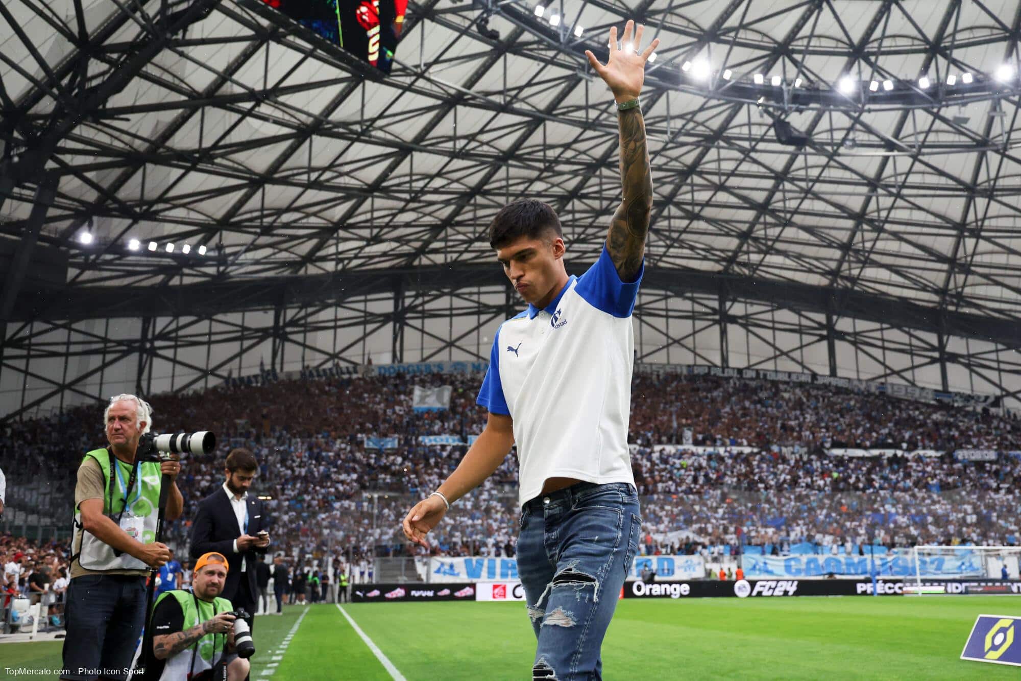 Joaquin Correa, OM